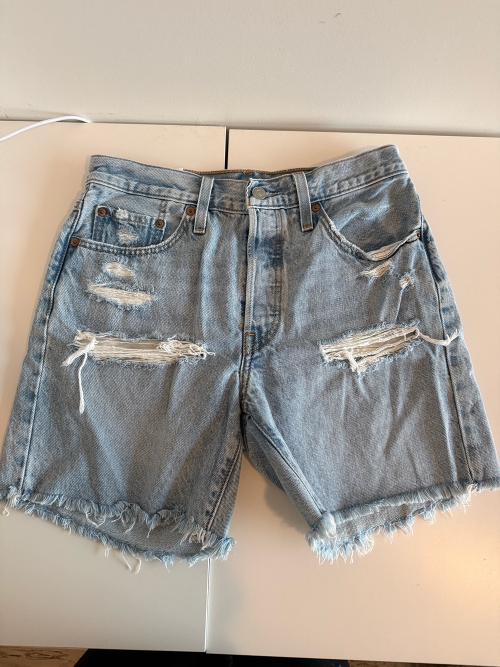 Levi’s 501 denim shorts size W28